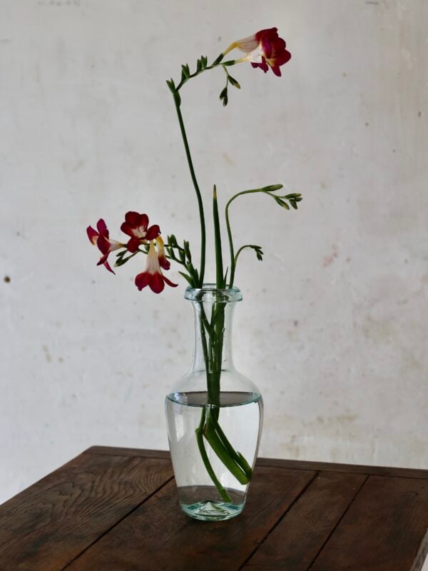 la-soufflerie-breakfast-transparent-carafe-mouth-blown-recycled-glass