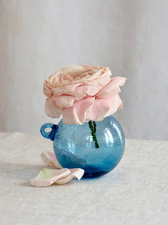 la-soufflerie-vaso-transparent-mouth-blown-recycled-glass