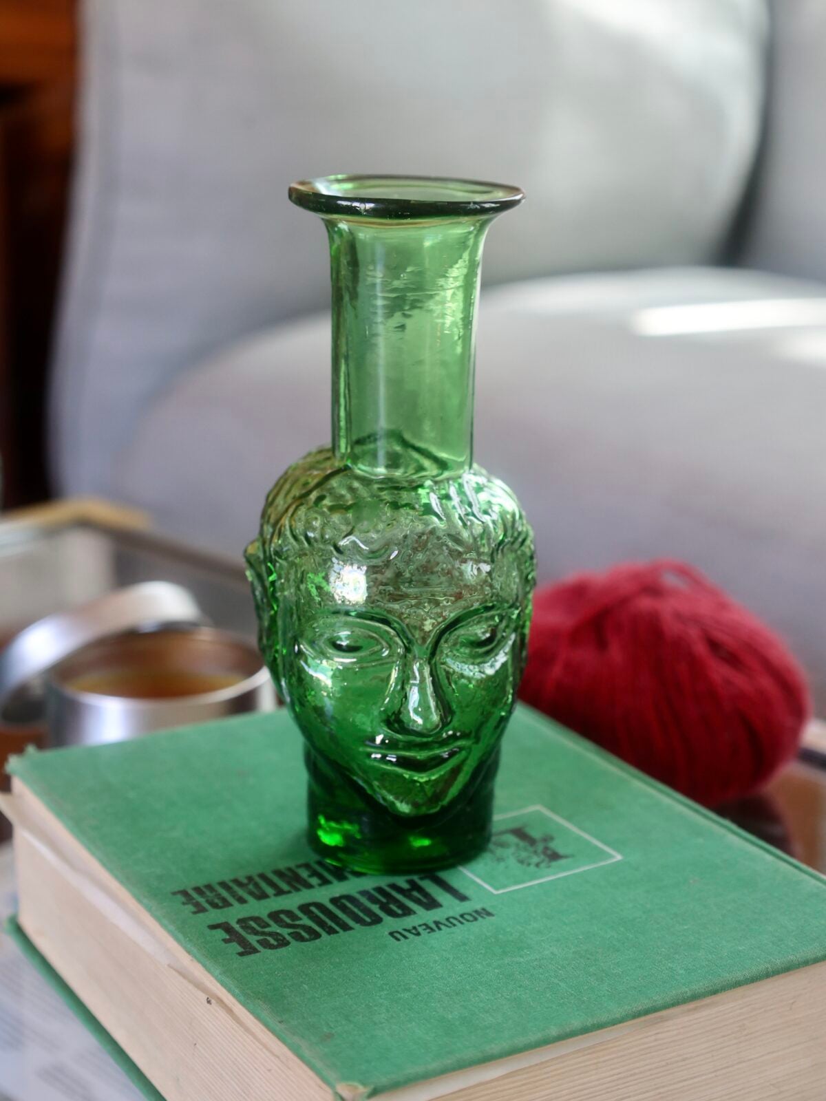la-soufflerie-vase-tete-green-face-shaped-vase-mouth-blown-recycled-glass