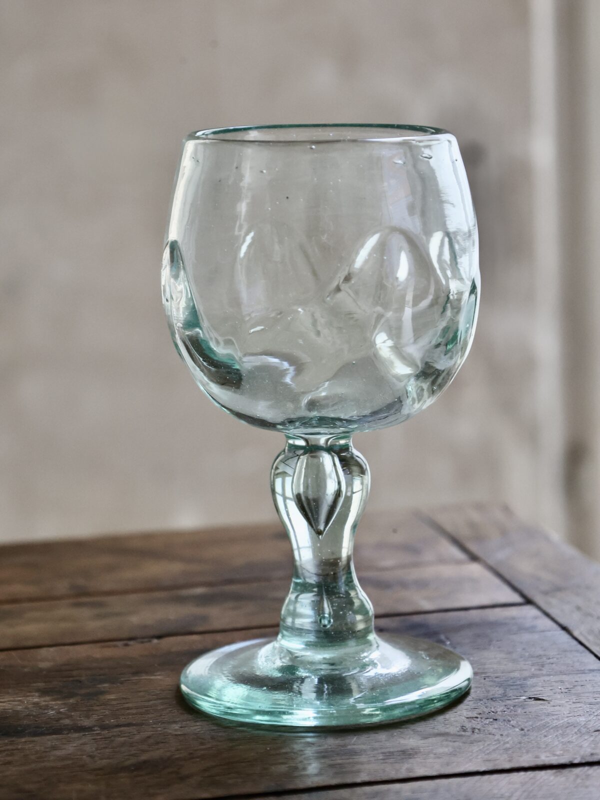 la-soufflerie-nenuphar-long-transparent-mouth-blown-recycled-glass