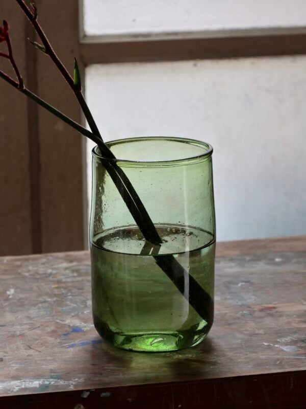 la-soufflerie-vase-droit-vert-fume-vase-souffle-bouche