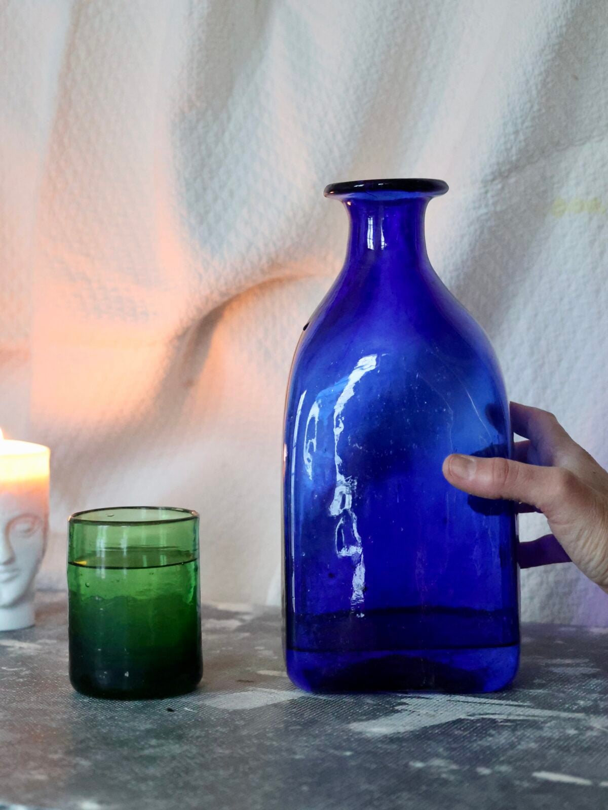 la-soufflerie-bouteille-carre-grand-dark-blue-carafe-mouth-blown-recycled-glass