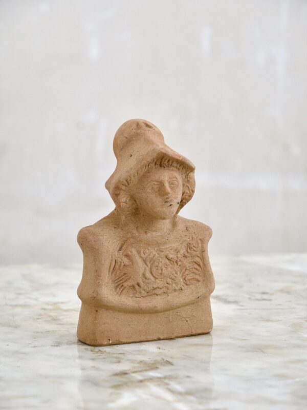 la-soufflerie-jess-with-hat-terracotta-decorative-terracotta