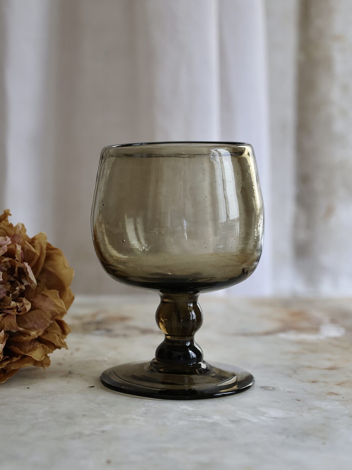 la-soufflerie-red-wine-glass-hand-blown-recycled-glass