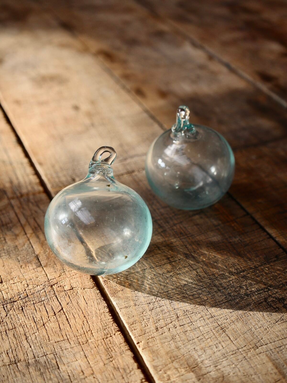 la-soufflerie-boule-transparent-6cm-christmas-ball-mouth-blown-recycled-glass