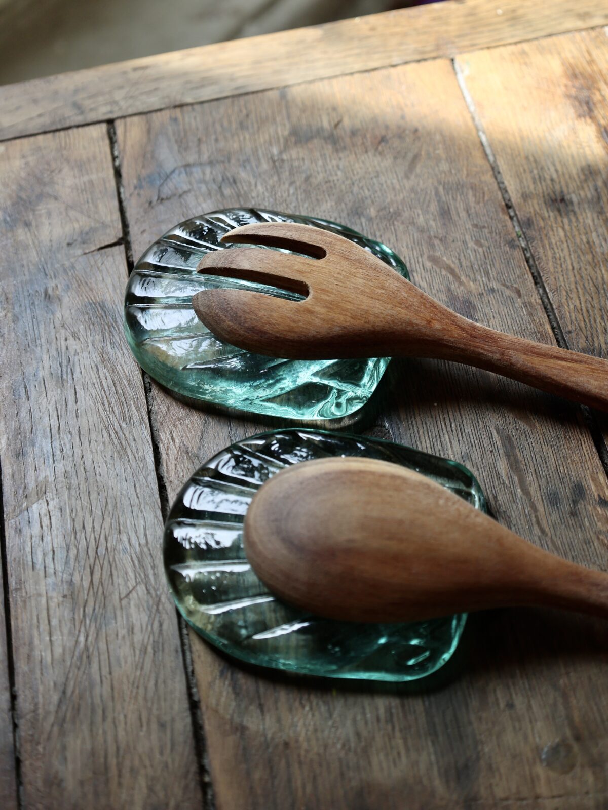 coquille-saint-jacques-lisse-transparent-accessories-mouth-blown-recycled-glass