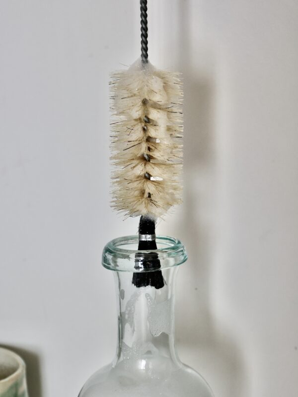 Bottle brush with bristles: 50mm