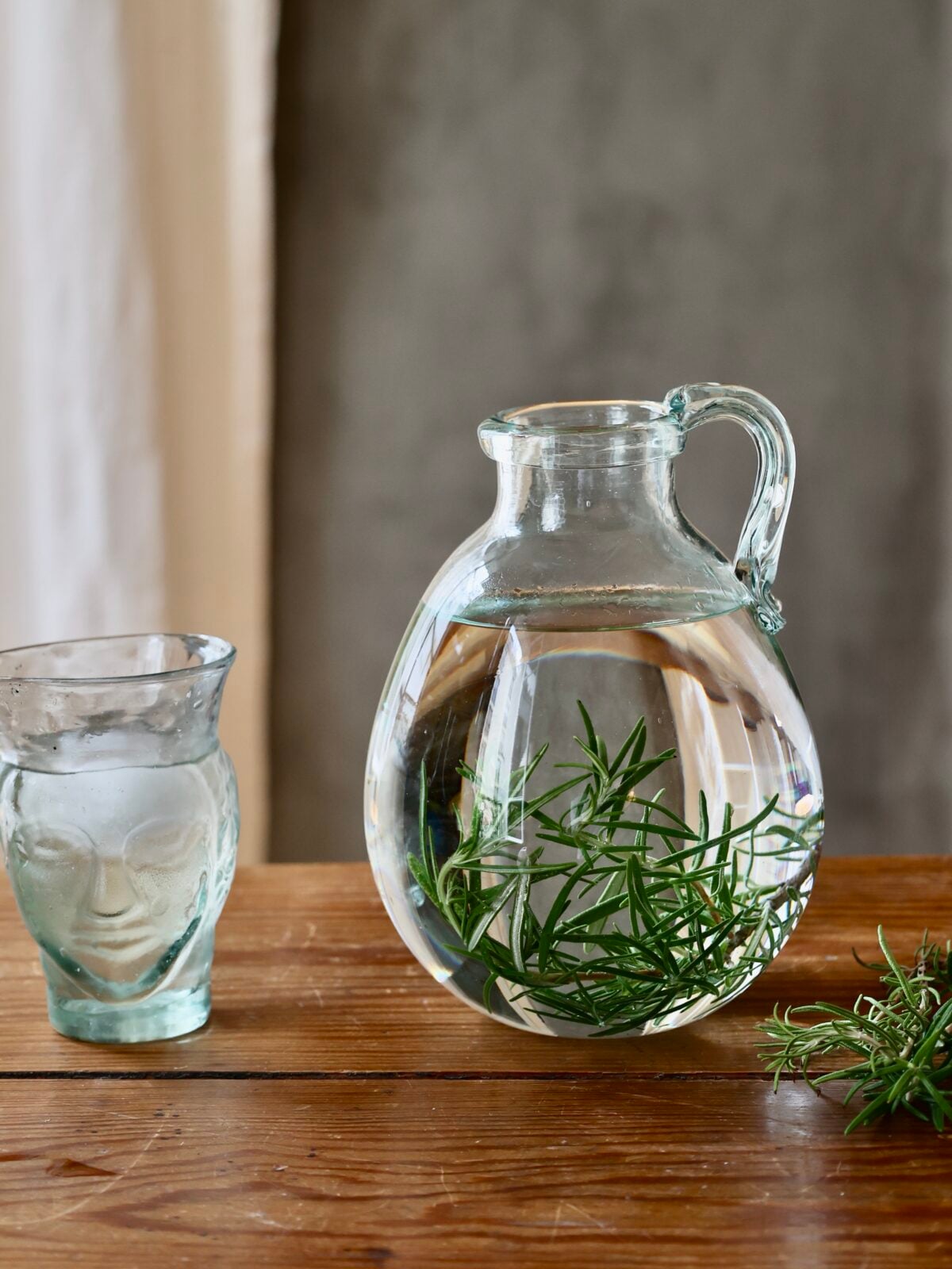 osiris-transparent-vase-carafe-fait-main