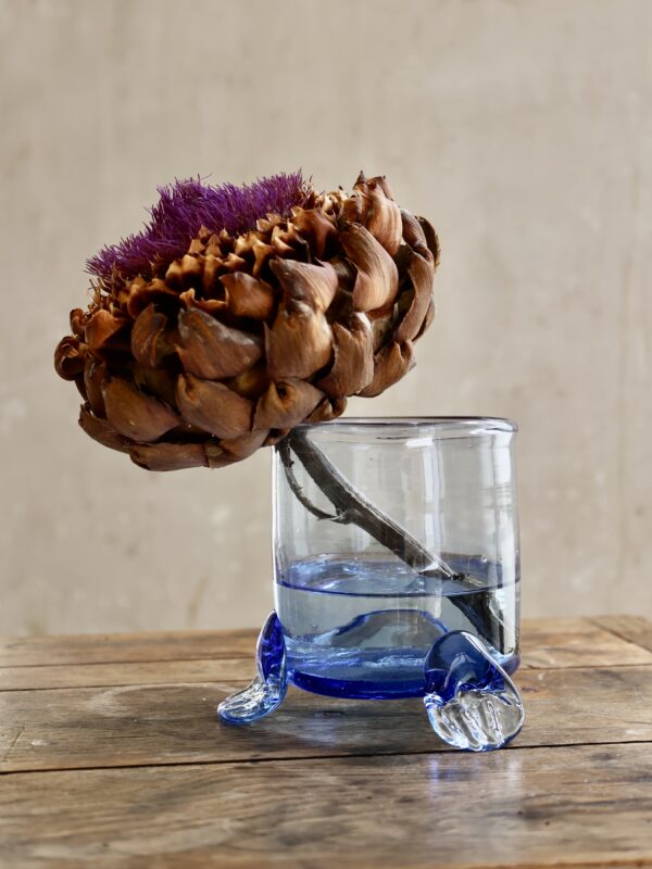 hurricane-vase-with-3-feet-light-blue-verre-recycle-souffle-bouche