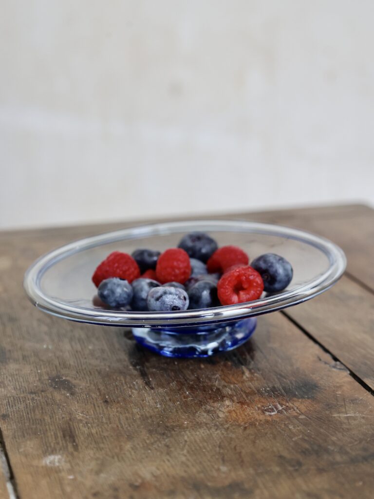tapas-light-blue-plate-tableware-mouth-blown-recycled-glass
